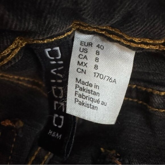 H&M Divided Low Rise Flare Jeans. Brown Washed. NWT. Size 8 - Picture 2 of 10